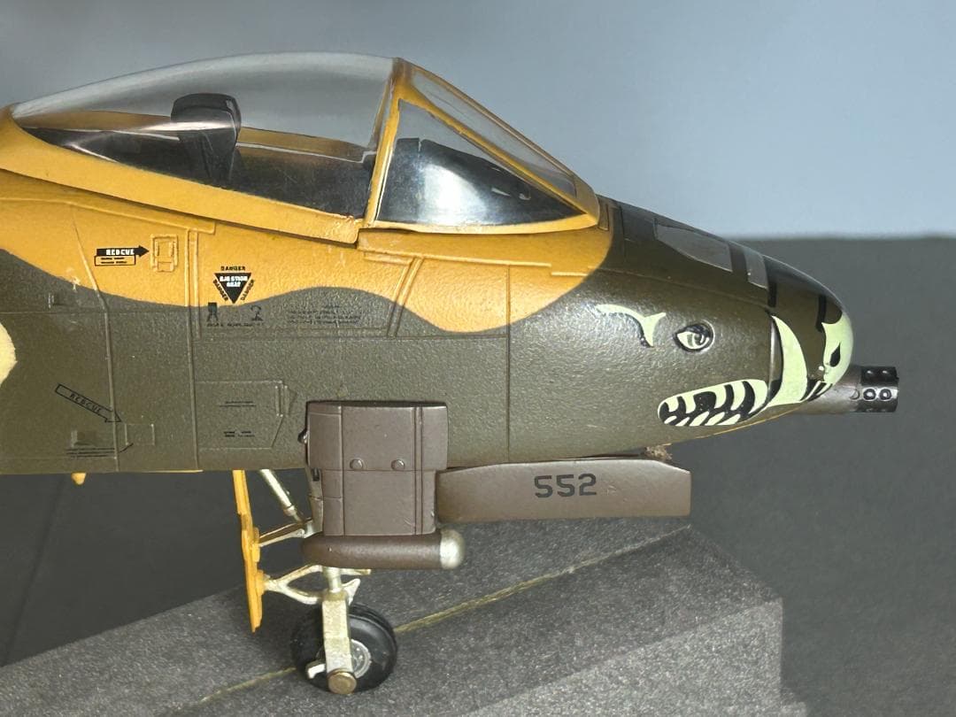 1/48 A-10A ”ウォートホッグ「ピーナッツ」”風 ダイキャスト製