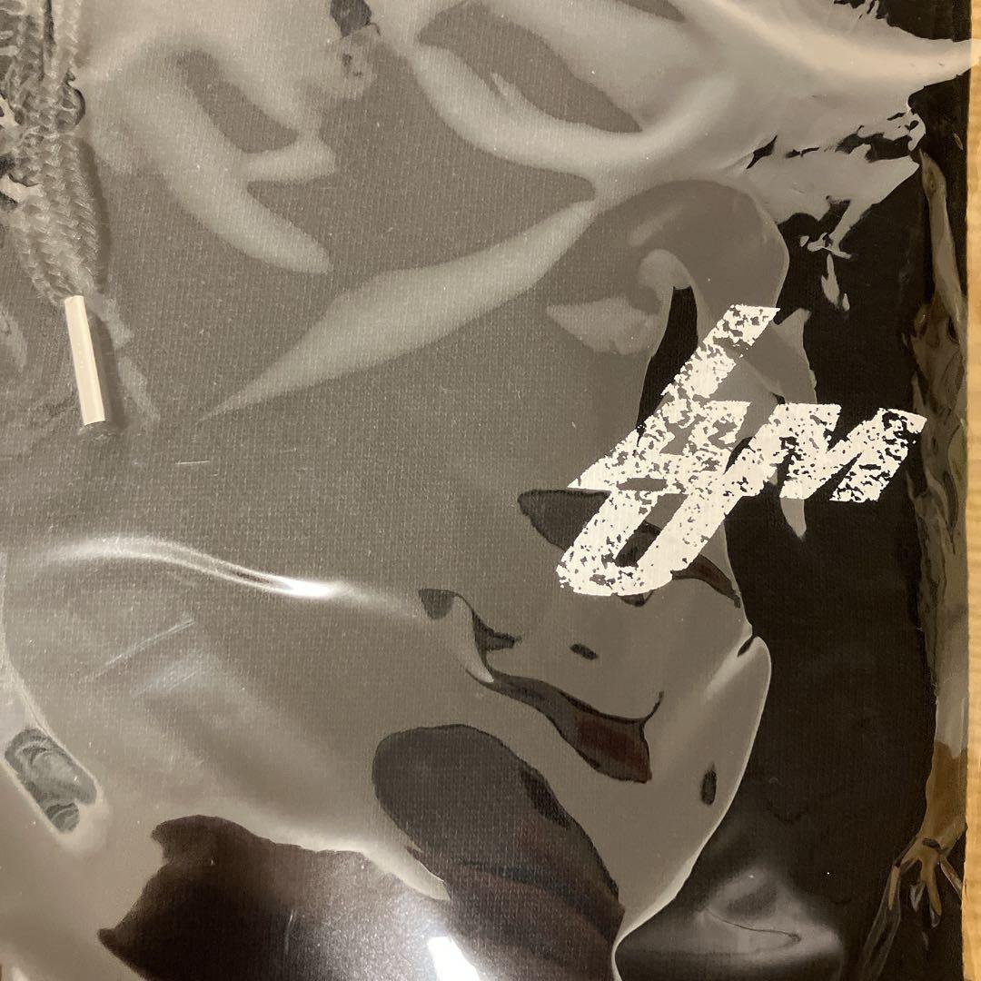 中島健人FC限定フーディー　ブラック Big
