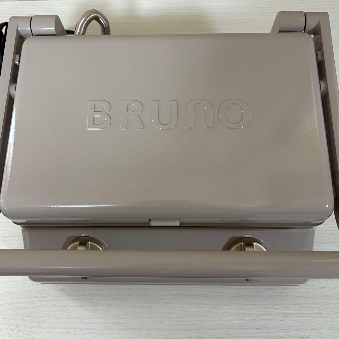 美品 BRUNO ホットサンドメーカー ダブル グレージュ 7697