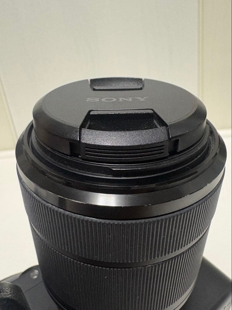 Sony α7 II ミラーレスカメラ レンズ付き