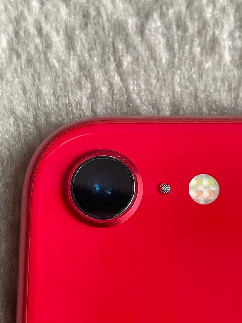 iPhone se 第二世代　128GB レッド