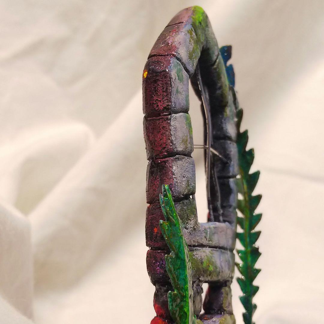 マグマ 部屋 アート 置物 ミニチュア 台座 ジオラマ インテリア 石壁 草 葉