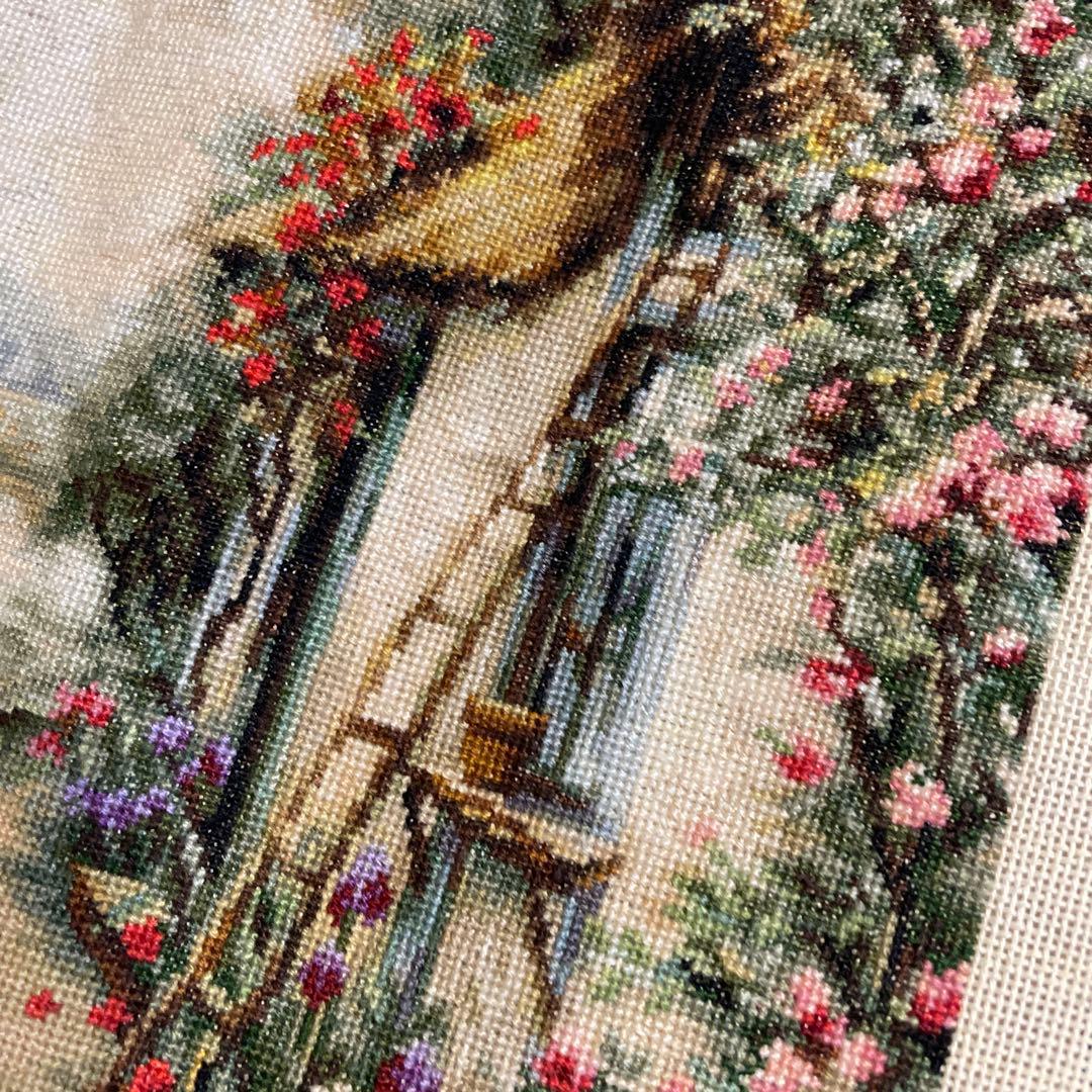 クロスステッチ完成品　庭のお花