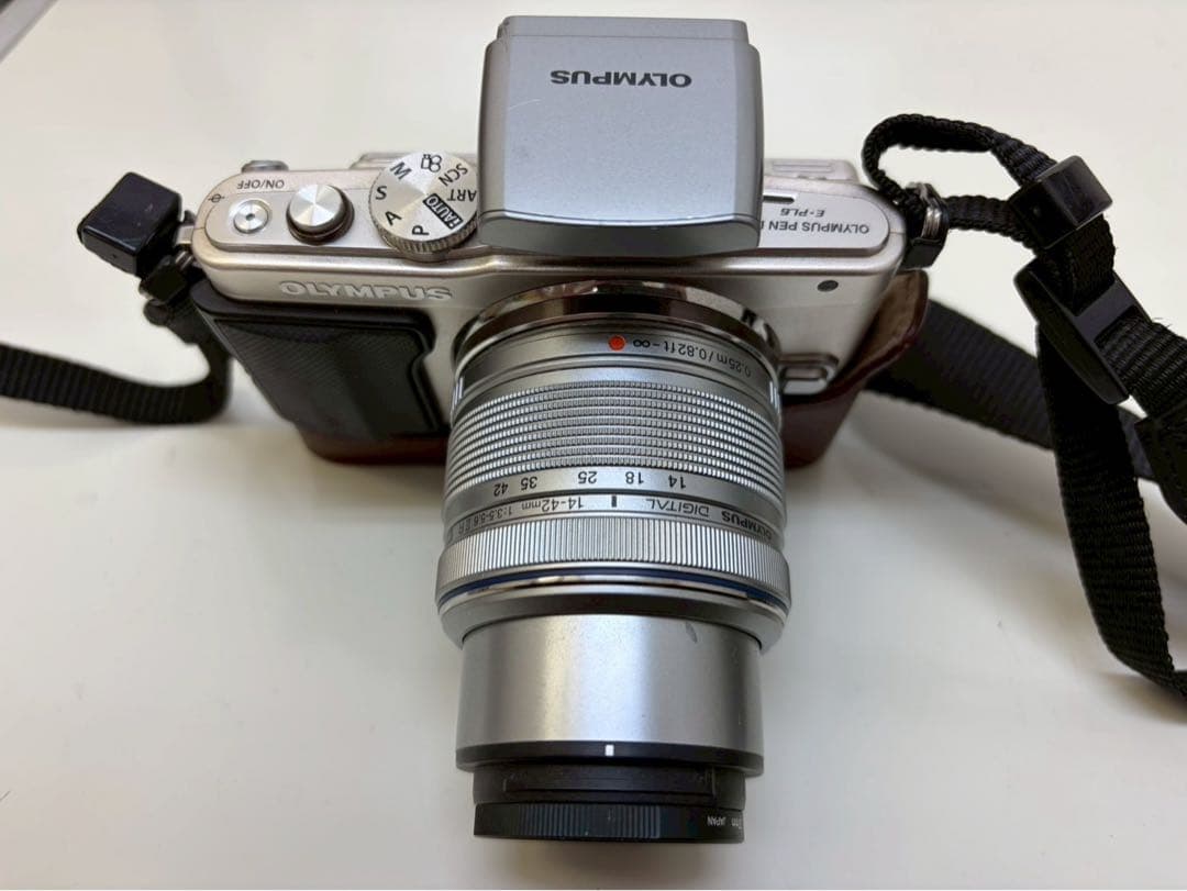 OLYMPUS PEN E-PL6 ダブルズームキット ミラーレス一眼カメラ