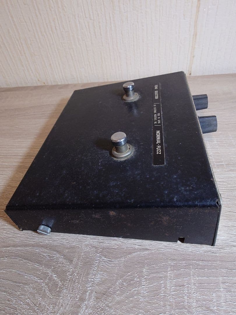 ファズマスター　エーストーン　FM-2 acetone fuzzmaster