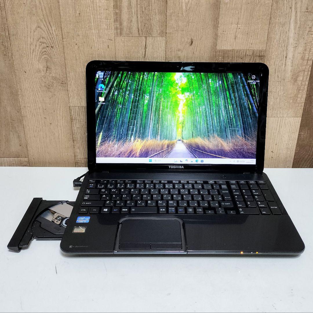 TOSHIBA dynabook Core i7 メモリ8GB SSD128GB