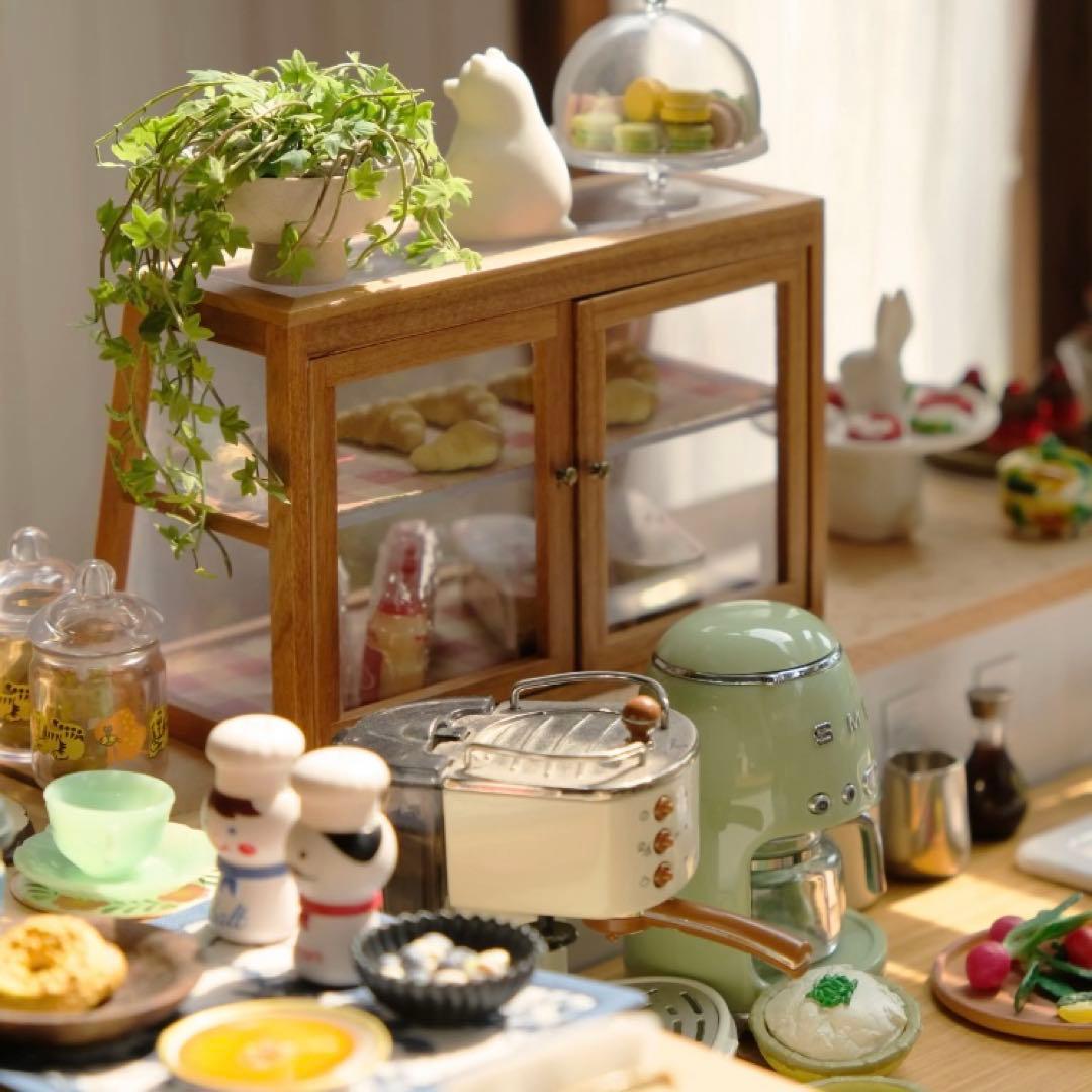 専用ページ　ミニチュア　ドール家具　キャビネット　ショーケース　ドールハウス