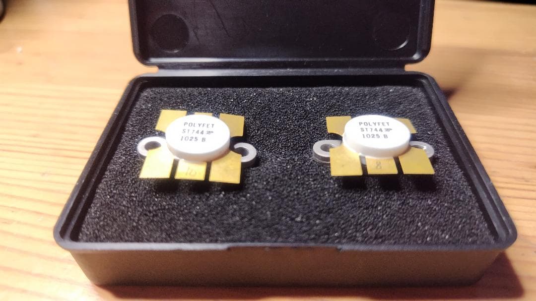 POLYFET ST744 (BLF276互換) パワーMOS FET 新品2個