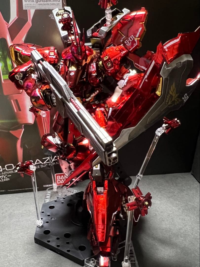 RG サザビー メカニカルコアメッキ 塗装済 完成品 ガンダムベース限定