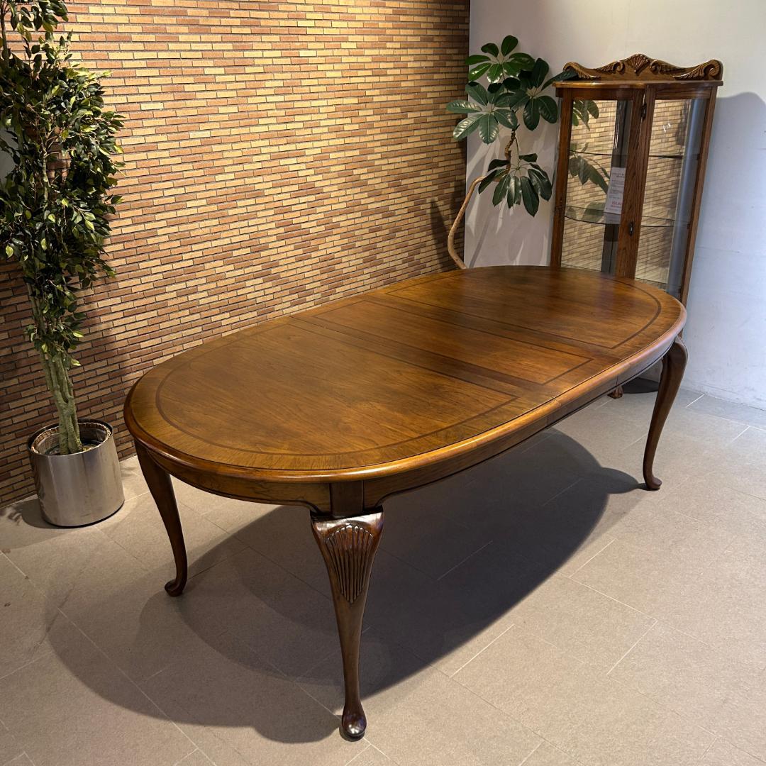 在庫一掃セール♥美品　アメリカアンティークダイングテーブル　伸長式　クラシカル