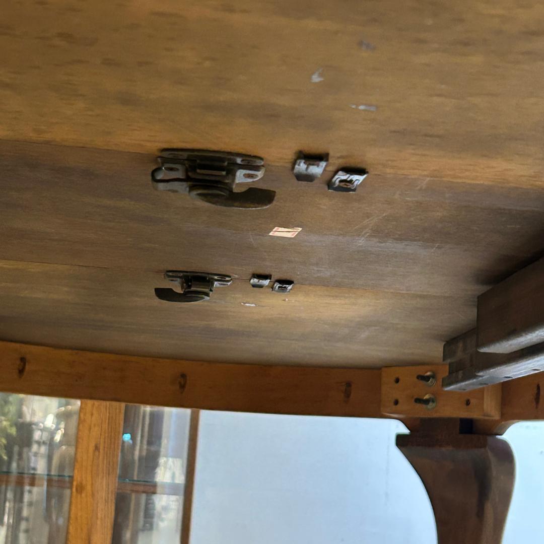 在庫一掃セール♥美品　アメリカアンティークダイングテーブル　伸長式　クラシカル