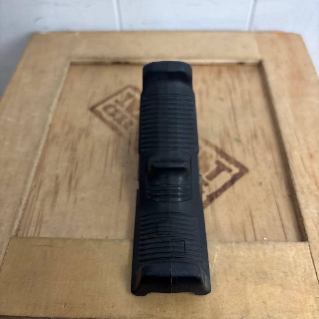 米軍　USA製 MAGPUL マグプル　アングルフォアグリップ AFG−2