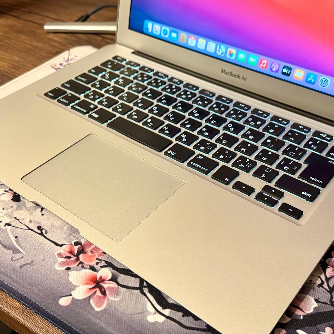 MacBook本体 MacBookAir13 Early2014