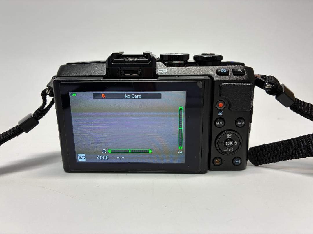 OLYMPUS PEN E-PL7 ミラーレス一眼
