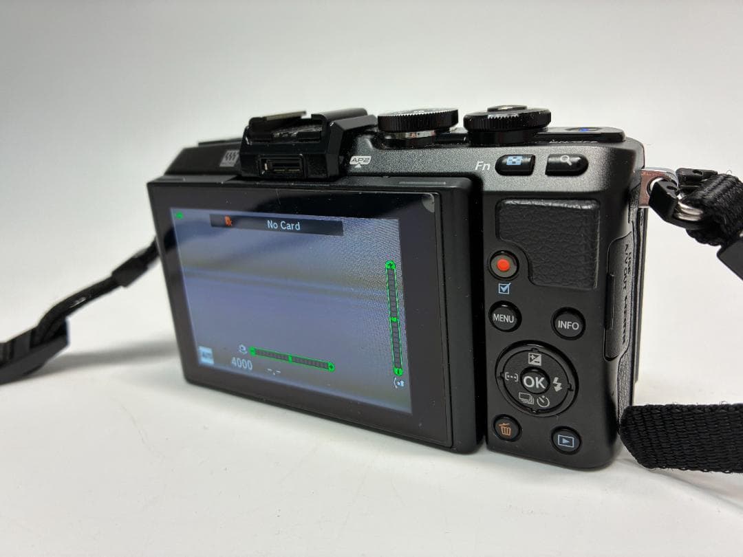 OLYMPUS PEN E-PL7 ミラーレス一眼