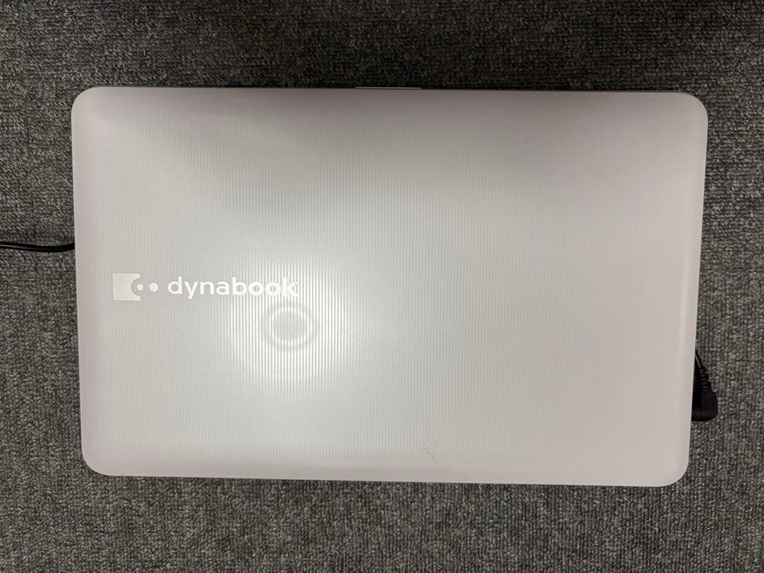 dynabook Toshiba ノートPC ホワイト