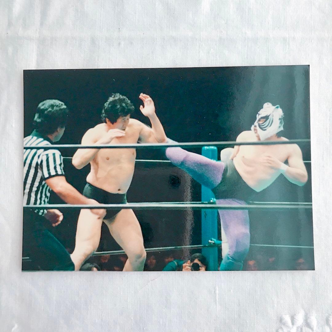 プロ格ヒーローズシリーズ　スーパータイガー、生写真付き！