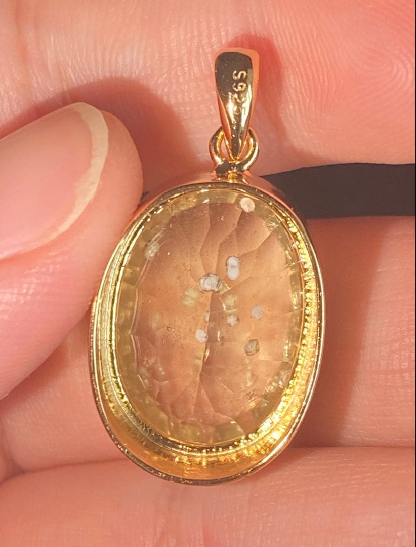 【新入荷‼︎高品質】リビアングラスのペンダントトップS925 中国語鑑定書付き