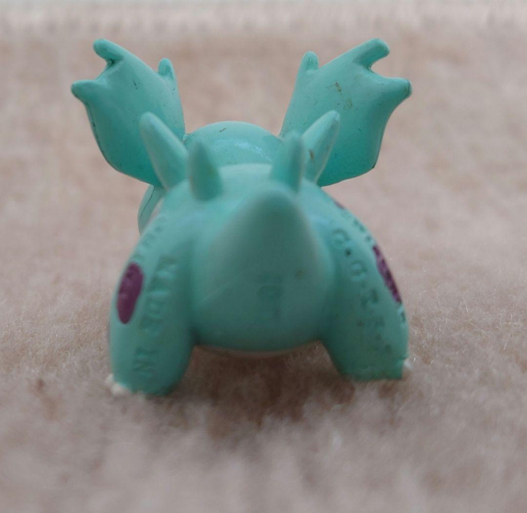 ポケモン　モンコレ　ニドリーナ