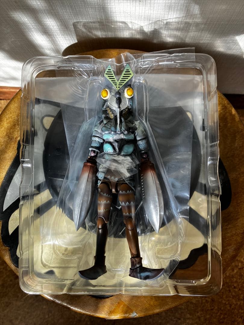 S.H.Figuarts バルタン星人 侵略者を撃て Ver.