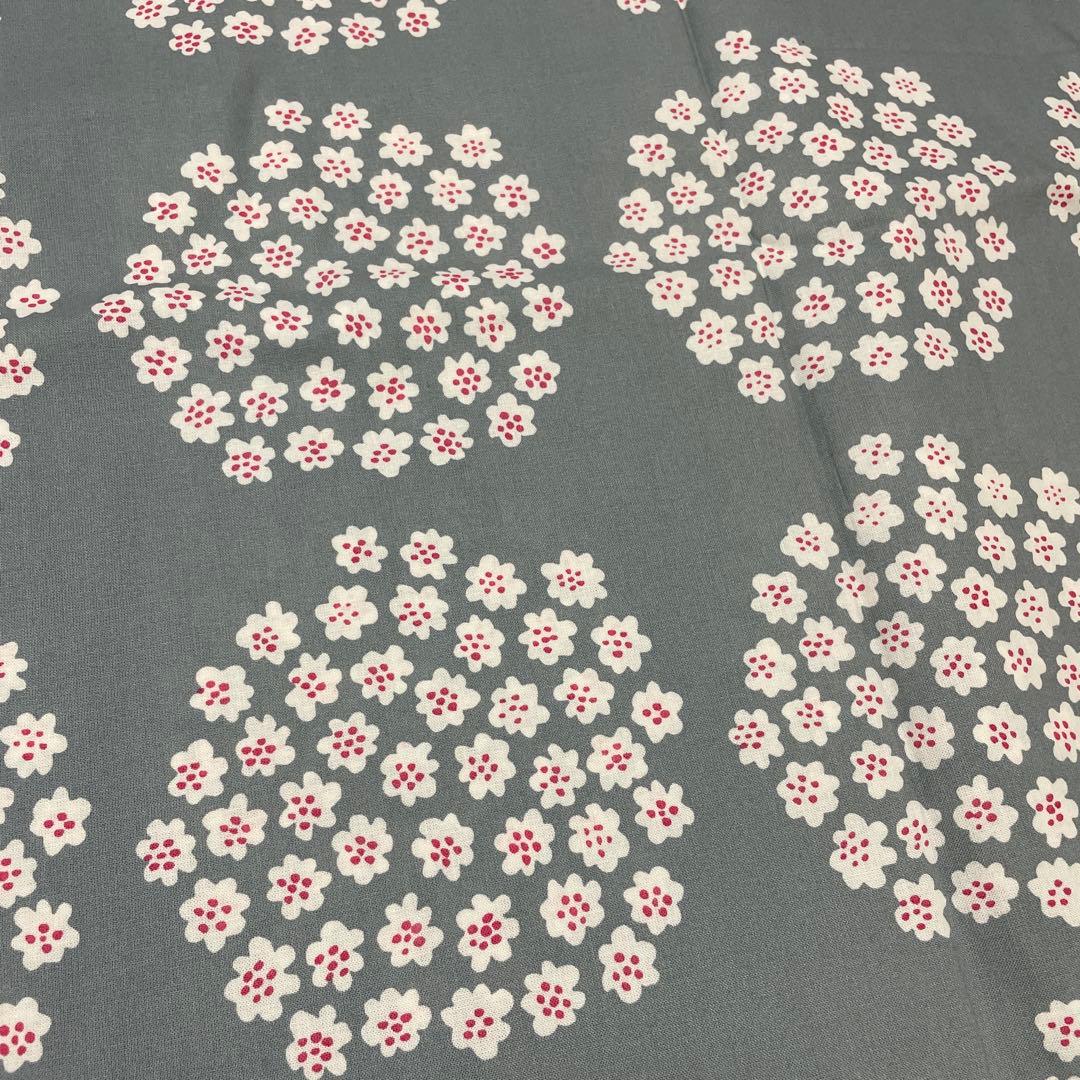 マリメッコ　テーブルクロス　プケッティ　グレーピンク　ソコス限定　大判