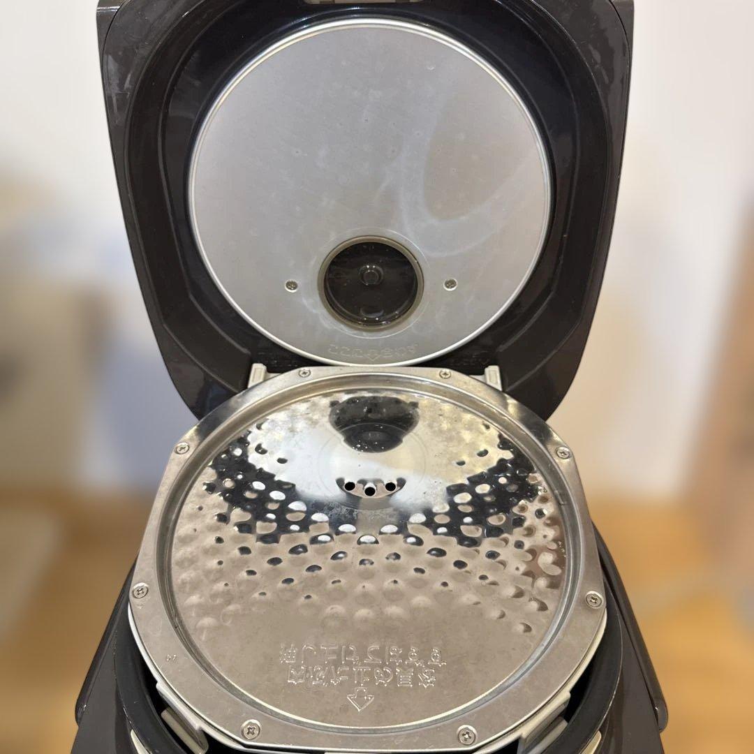 Zojirushi 象印　豪熱沸とうIH炊飯器　NP-VN10