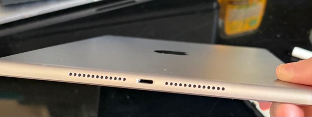 【超美品】iPad(第6世代)シルバー Apple Pencil付き