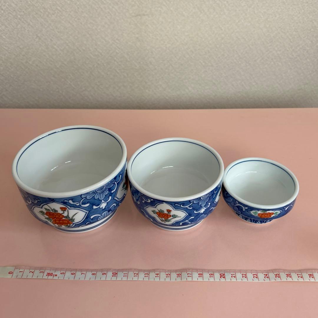 花柄食器13セット (大5個、中2個、小6個) ＋刺身皿1枚
