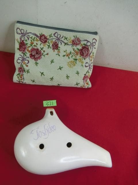 321：FOSHIKO　NOBLE　バラ柄 オカリナ　中古　ジャンク
