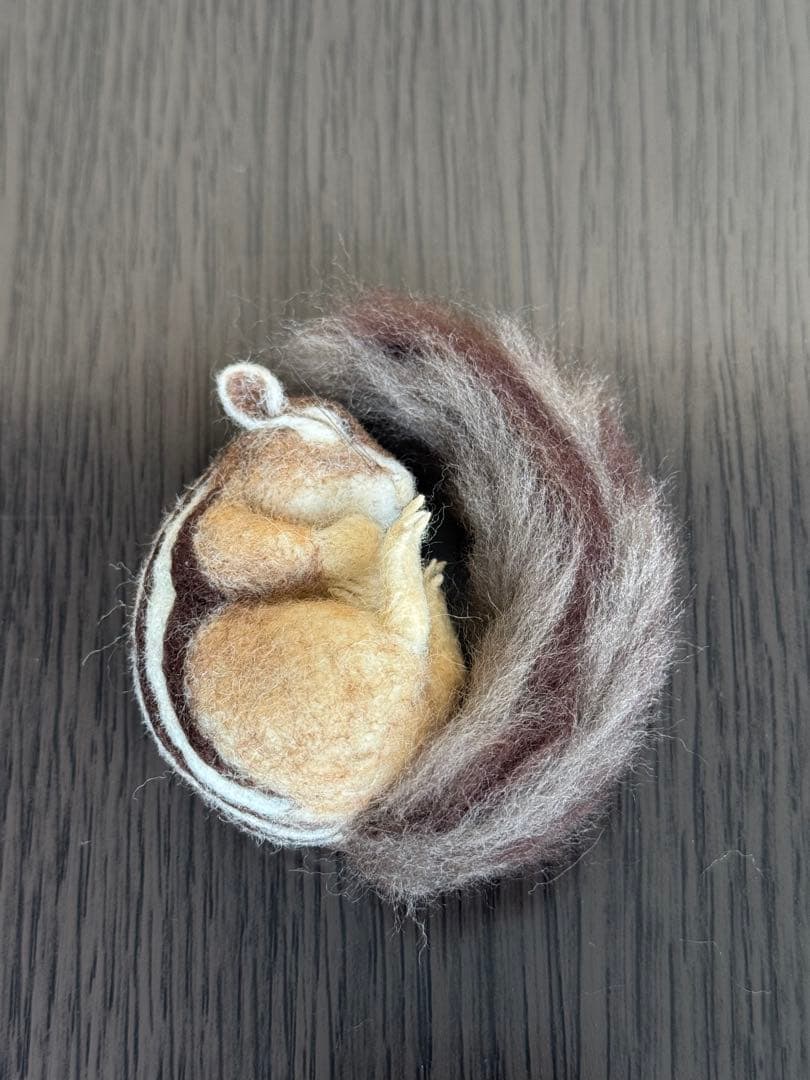 シマリス　羊毛フェルト