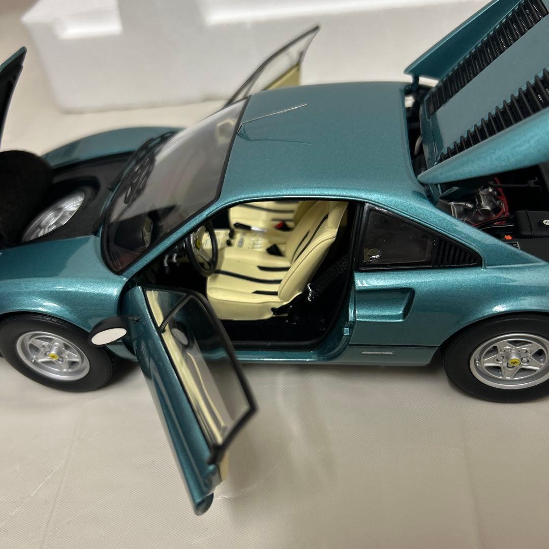 京商1/18 フェラーリ308GTB 1975 パリ•サロン•デビューバージョン