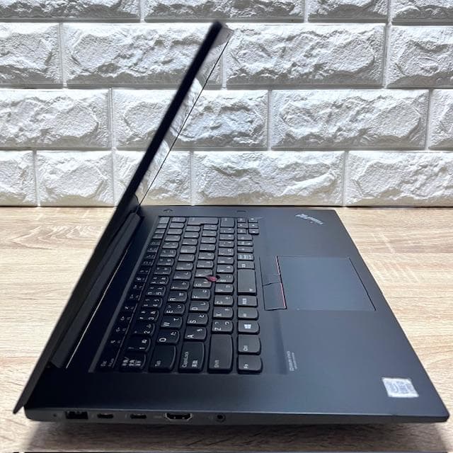 2021年製《プレミアムモバイルワークステーション》ThinkPad P1 G3