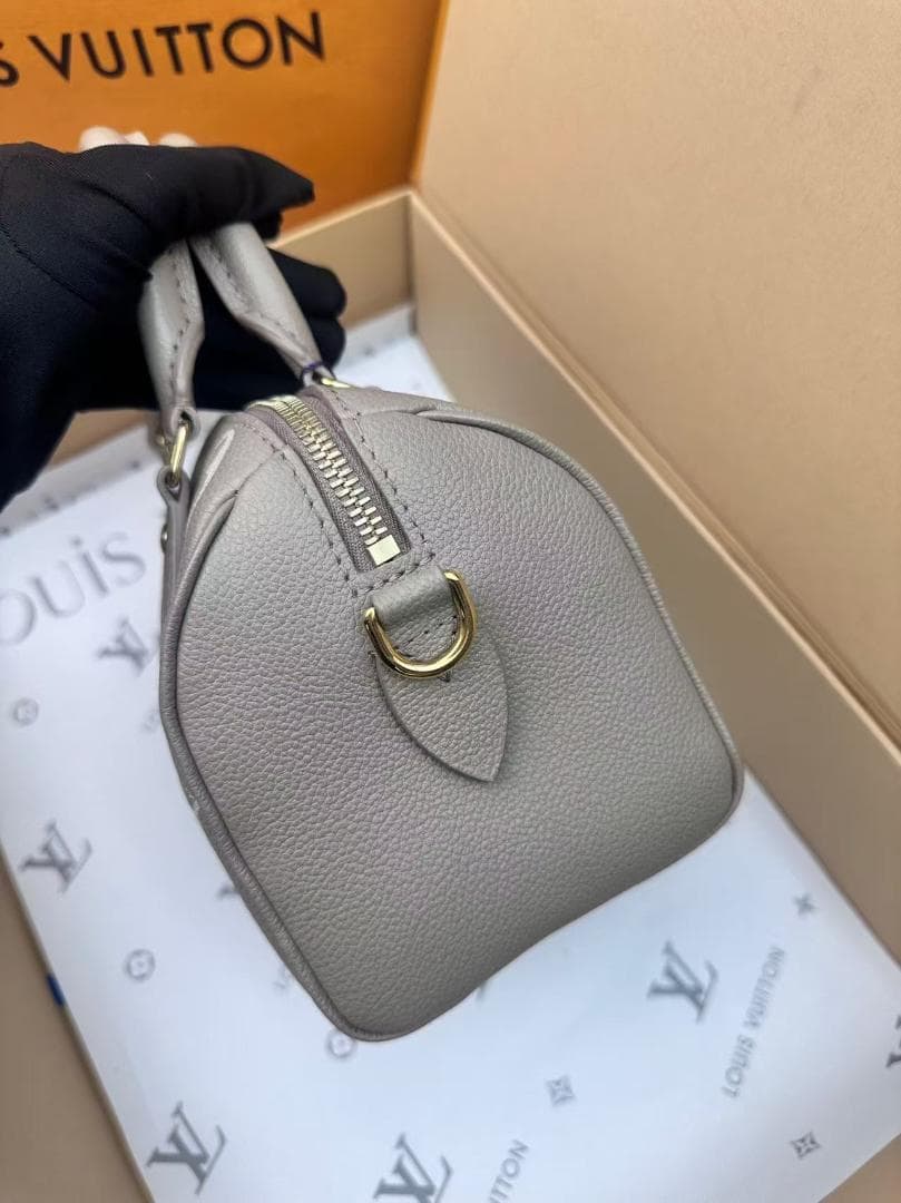 ✨ 状態良好✨グレー ハンドバッグ