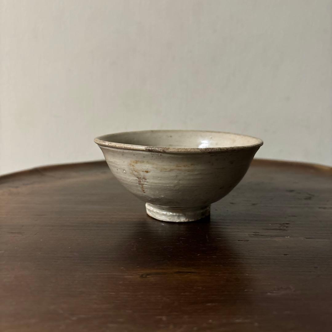 李朝小鉢　堅手　白磁　小服茶碗　大盃　韓国アンティーク　古道具　古民芸　古陶磁