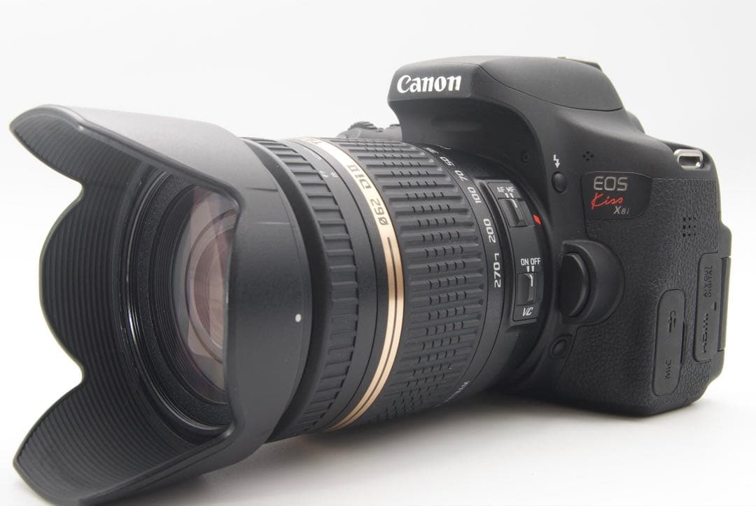 キャノンKiss X8i＋18-270mm 高倍率ズームキット　デジタル一眼レフ