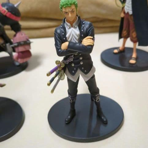 ワンピース　フィギュア　フィルムレッド　まとめ売り　13体