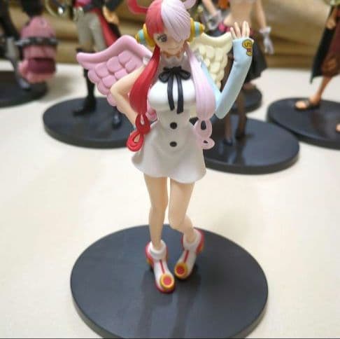 ワンピース　フィギュア　フィルムレッド　まとめ売り　13体