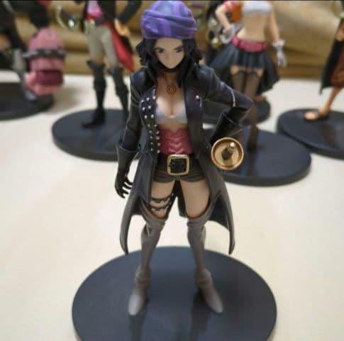 ワンピース　フィギュア　フィルムレッド　まとめ売り　13体