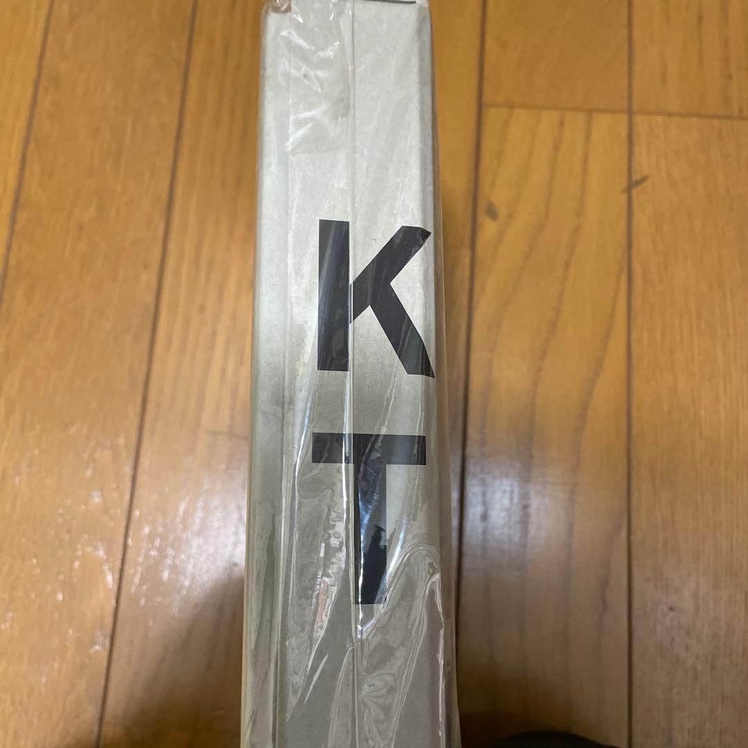 田中功起　完全未開封