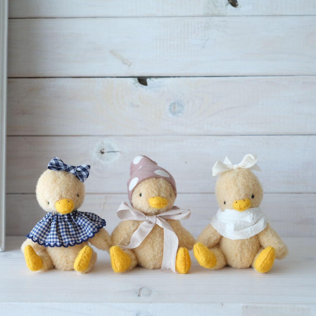 ひよこのぬいぐるみ　ブルーリボンちゃん テディベア　teddy bear
