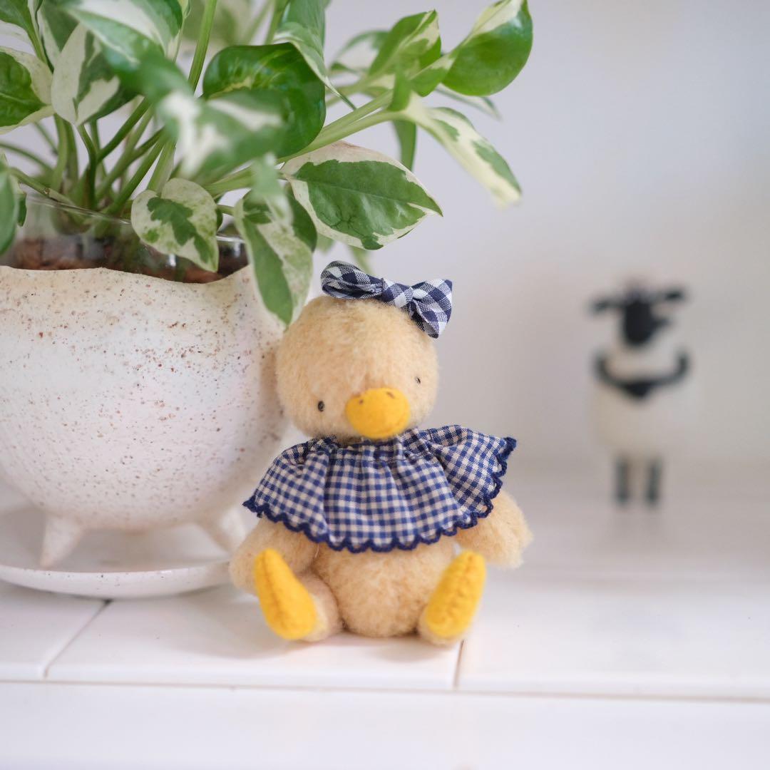 ひよこのぬいぐるみ　ブルーリボンちゃん テディベア　teddy bear