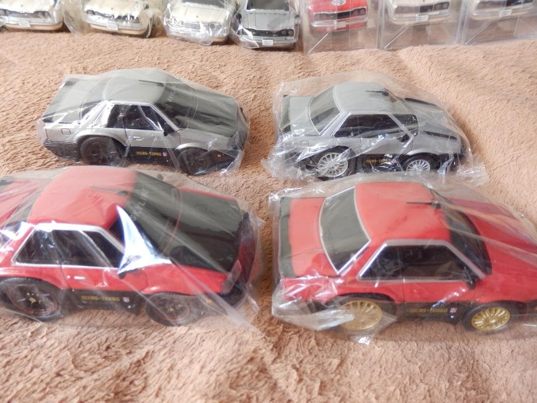 ⭕️新品★スカイライン大集合♥️初代・鉄仮面など★３２台ー８★旧車★大型ミニカー