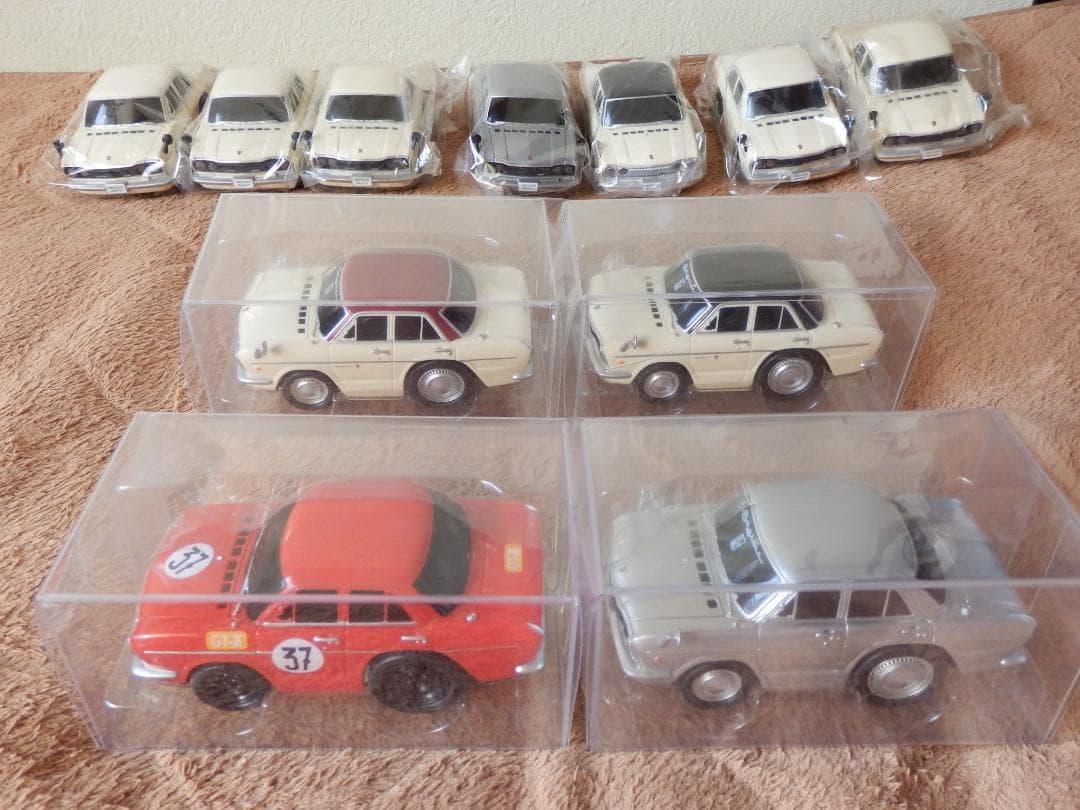 ⭕️新品★スカイライン大集合♥️初代・鉄仮面など★３２台ー８★旧車★大型ミニカー