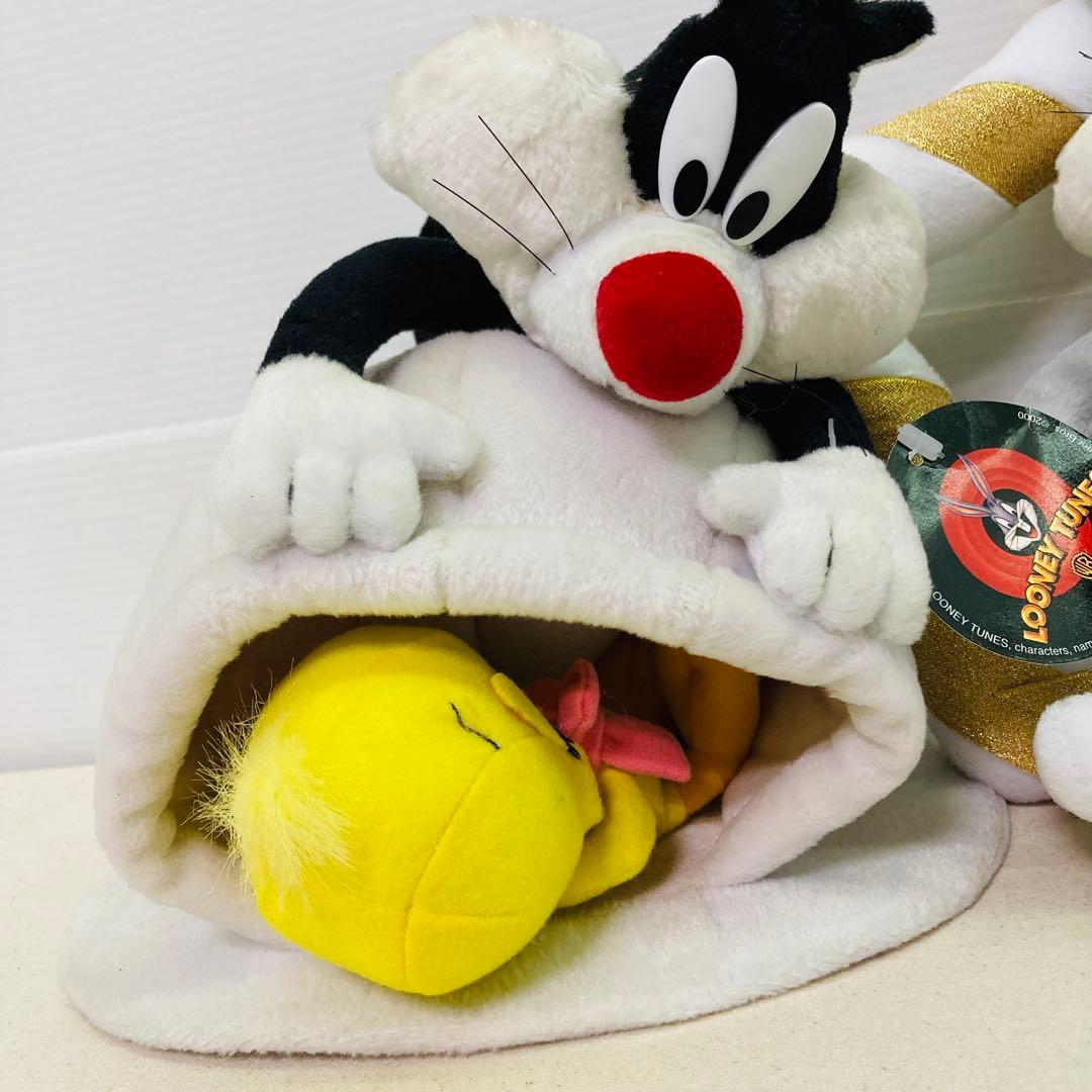 【タグ付き】　ルーニー・テューンズ　ウィンターシーンぬいぐるみ　2体セット セガ