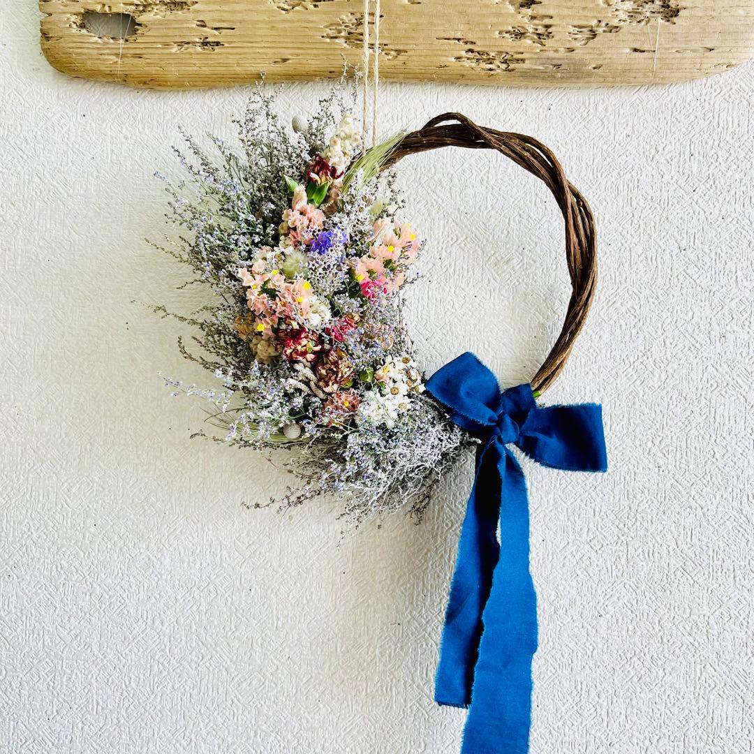 ドライフラワーリース　ドライフラワースワッグ　春リース　ラナンキュラス