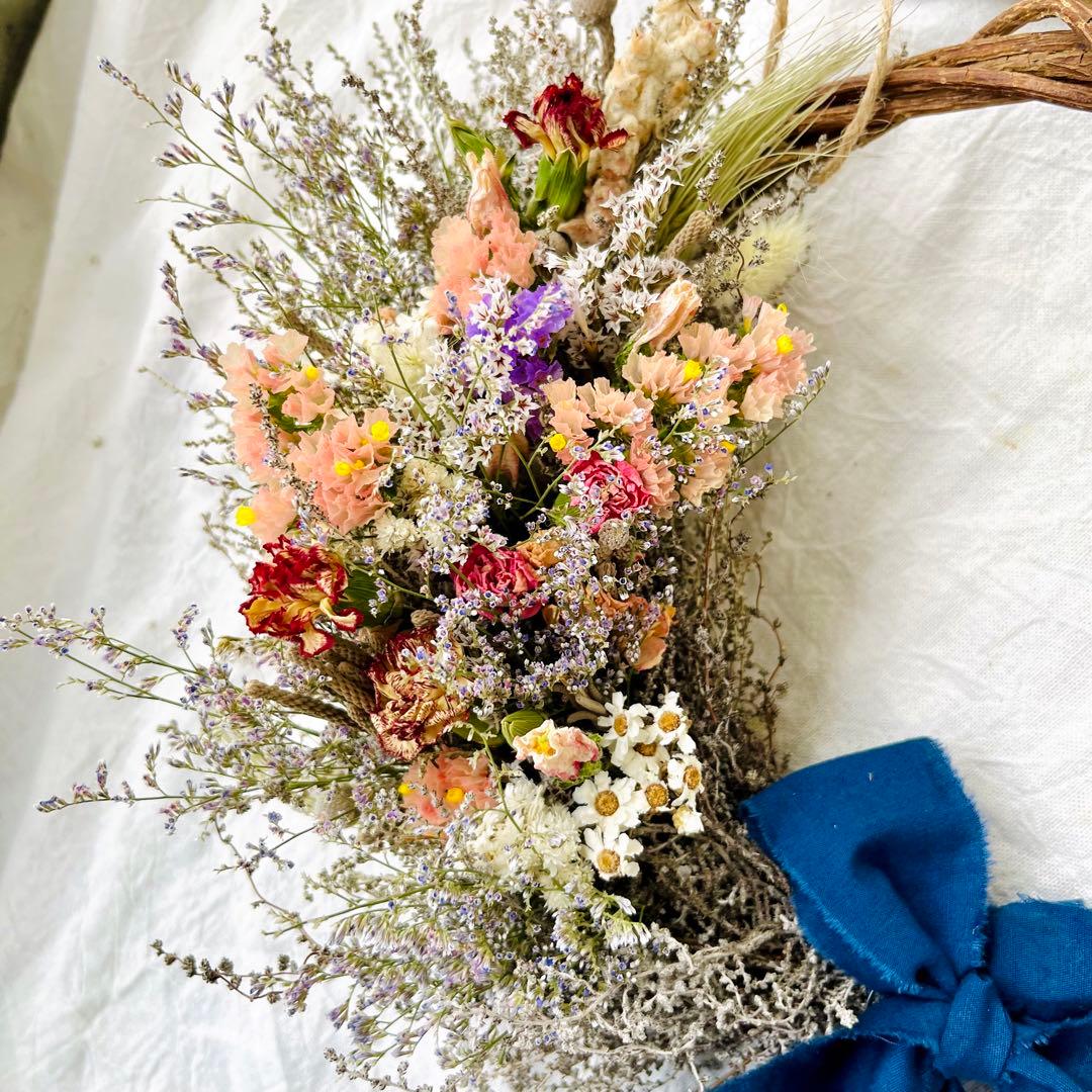 ドライフラワーリース　ドライフラワースワッグ　春リース　ラナンキュラス