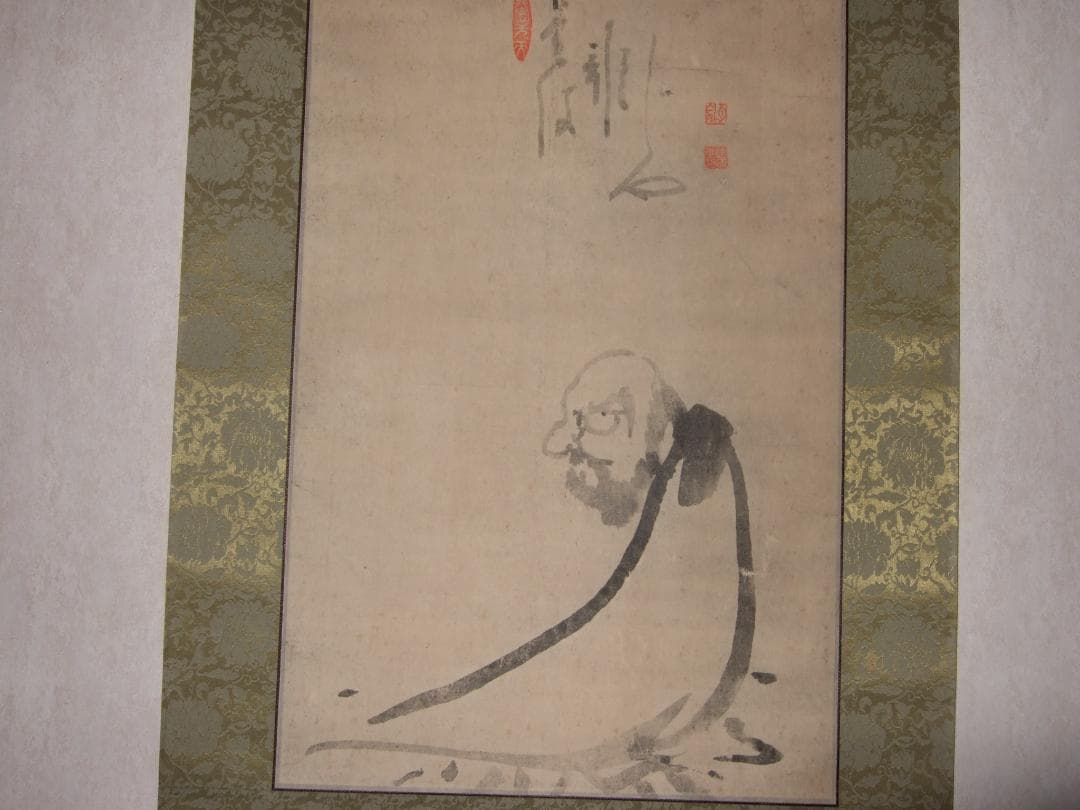白隠　だるま　保存良好　紙本　掛け軸