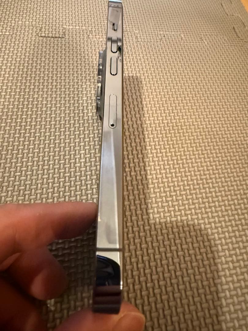 iPhone 13 pro シャッター音無し 512gb ガラスフィルム付属