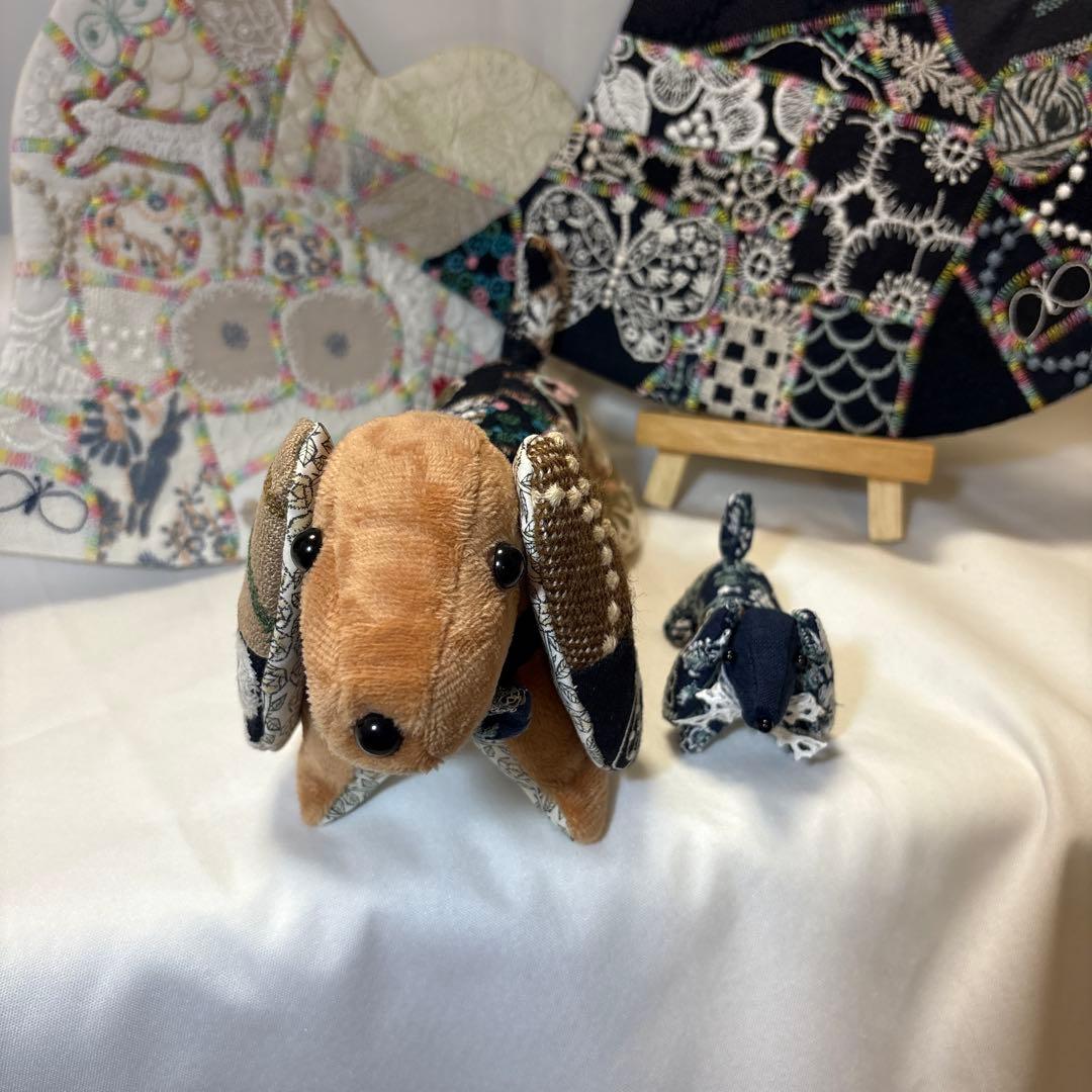 ハンドメイド ミナペルホネン ダックスちゃん ぬいぐるみ チャーム マット付き