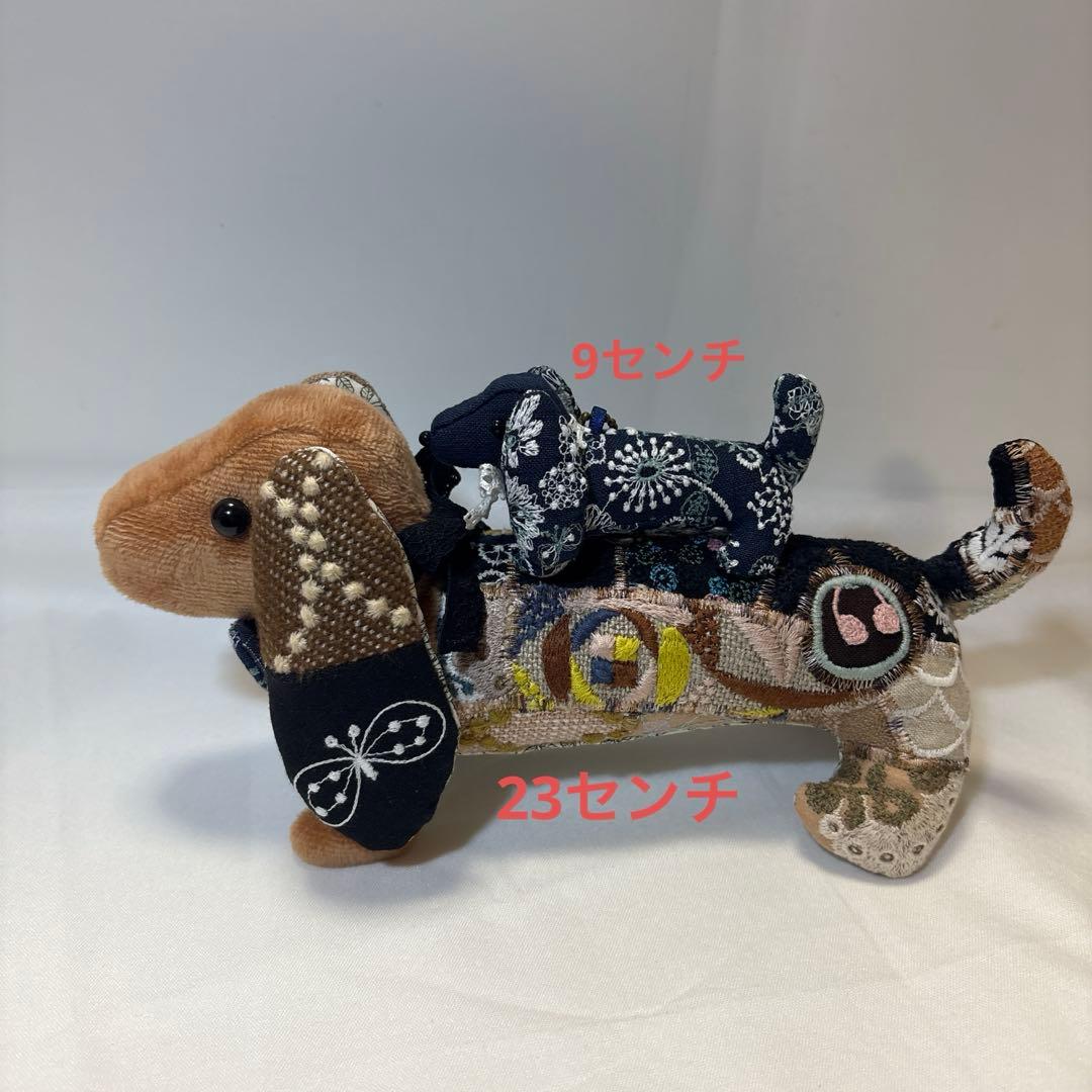 ハンドメイド ミナペルホネン ダックスちゃん ぬいぐるみ チャーム マット付き